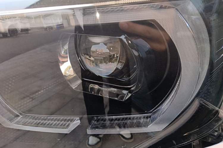 Used Wuling Hongguang MINIEV 2022 Macaron-Color Edition Lithium Iron Phosphate Left Front Headlight