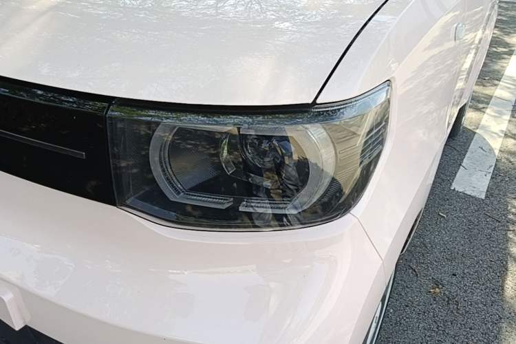 Used Wuling Hongguang MINIEV 2022 Macaron Premium Model – Lithium Iron Phosphate Left Front Headlight