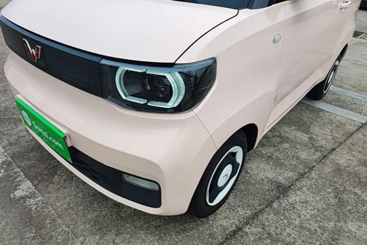 Used Wuling Hongguang MINIEV 2022 Macaron Premium Model – Lithium Iron Phosphate Left Front Headlight