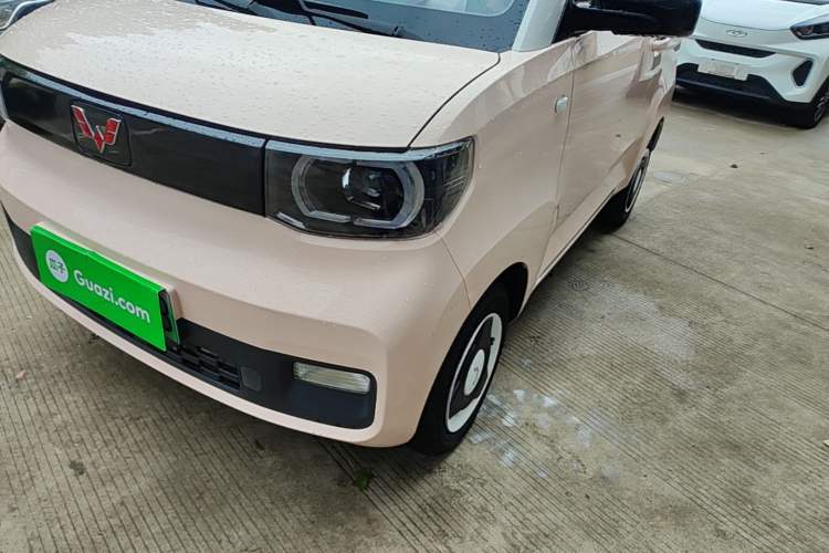 Used Wuling Hongguang MINIEV 2022 Macaron Premium Model – Lithium Ternary Battery Left Front Headlight