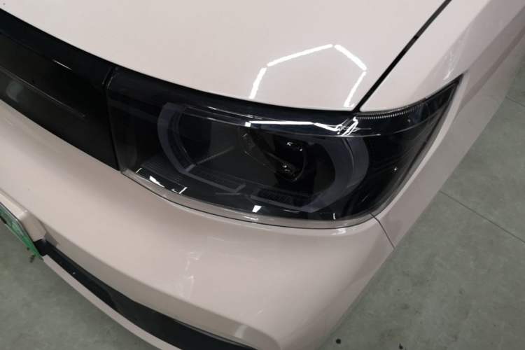 Used Wuling Hongguang MINIEV 2022 Macaron Premium Model – Lithium Iron Phosphate Left Front Headlight