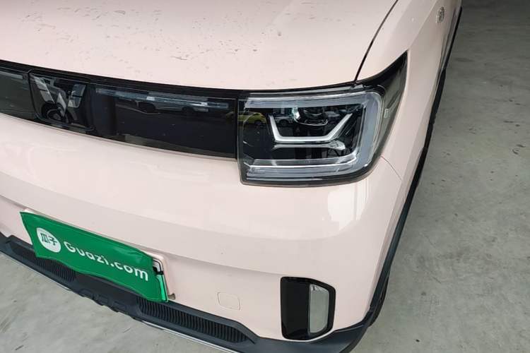 Used Wuling Hongguang MINIEV 2022 GAMEBOY 200km Gaming Edition with Lithium Iron Phosphate Left Front Headlight
