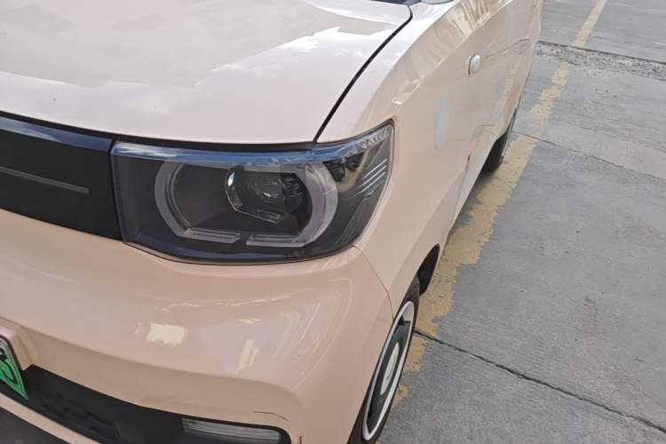 Used Wuling Hongguang MINIEV 2022 Macaron Fashion Model Lithium Iron Phosphate Left Front Headlight