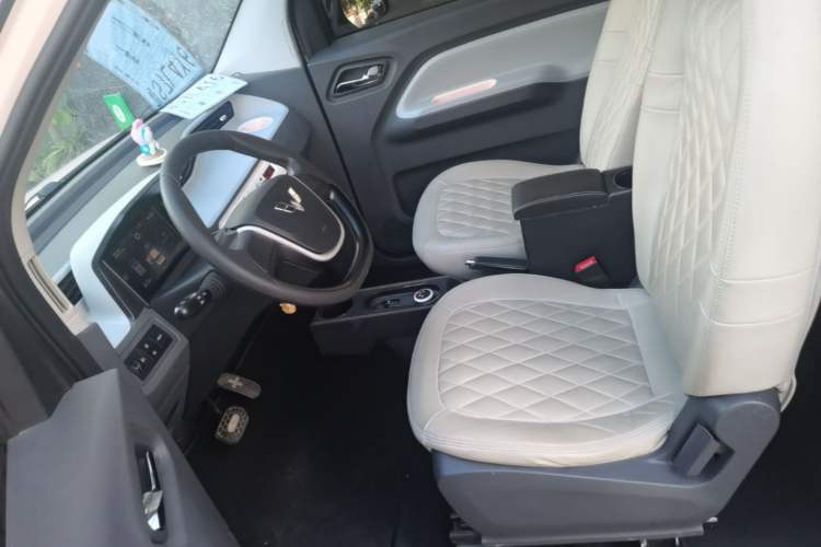 Used Wuling Hongguang MINIEV 2022 Macaron Premium Model – Lithium Iron Phosphate Left Front Seat