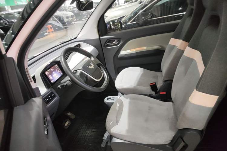 Used Wuling Hongguang MINIEV 2022 Macaron Premium Model – Lithium Iron Phosphate Left Front Seat