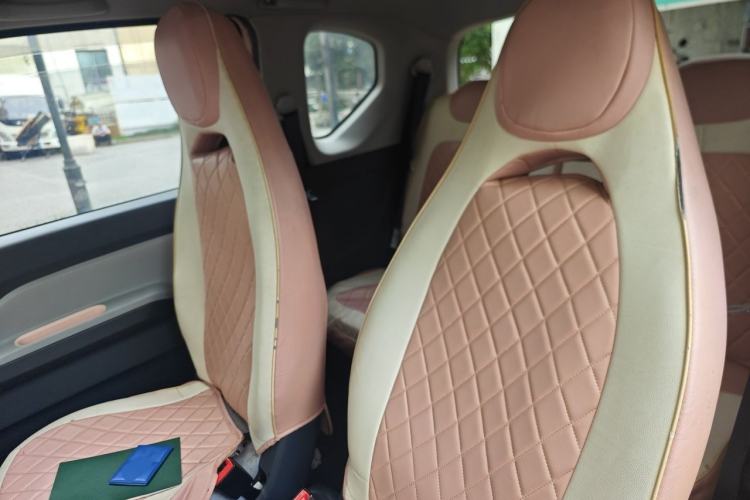 Used Wuling Hongguang MINIEV 2022 Macaron Premium Model – Lithium Iron Phosphate Left Front Seat