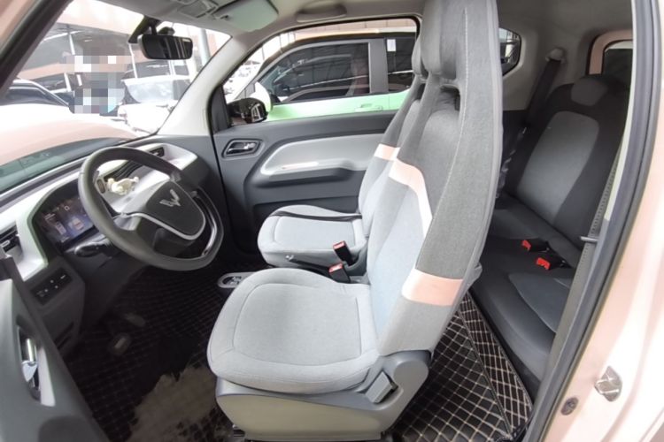 Used Wuling Hongguang MINIEV 2022 Macaron Premium Model – Lithium Ternary Battery Left Front Seat