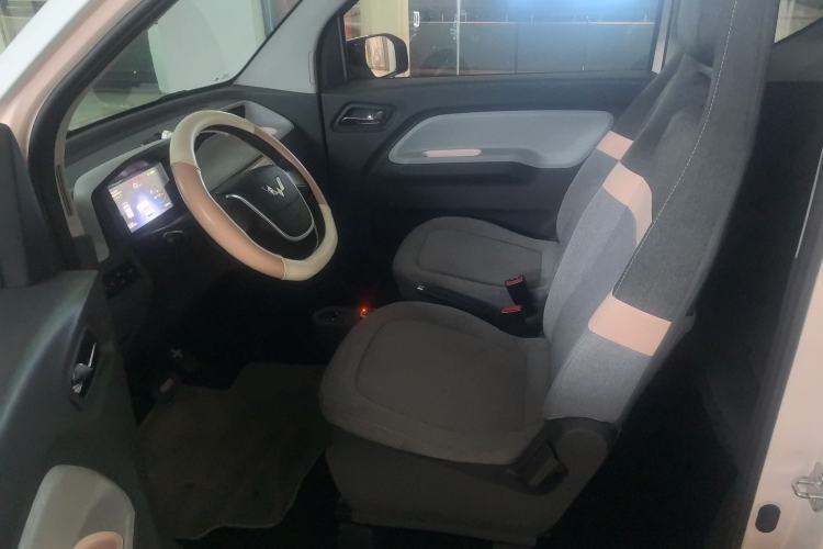 Used Wuling Hongguang MINIEV 2022 Macaron Premium Model – Lithium Iron Phosphate Left Front Seat