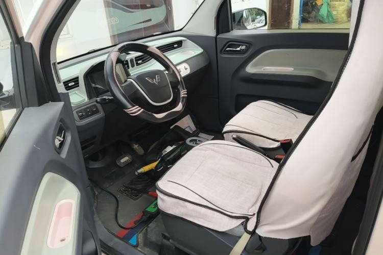 Used Wuling Hongguang MINIEV 2022 Macaron Fashion Model Lithium Iron Phosphate Left Front Seat