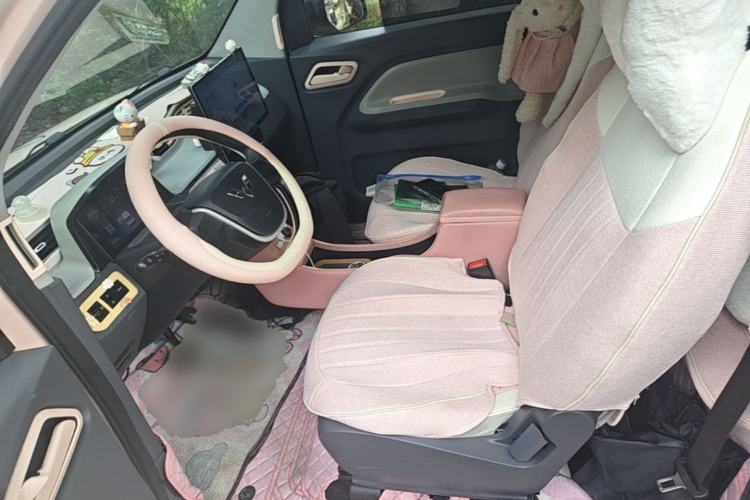 Used Wuling Hongguang MINIEV 2022 Macaron Fashion Model Lithium Iron Phosphate Left Front Seat