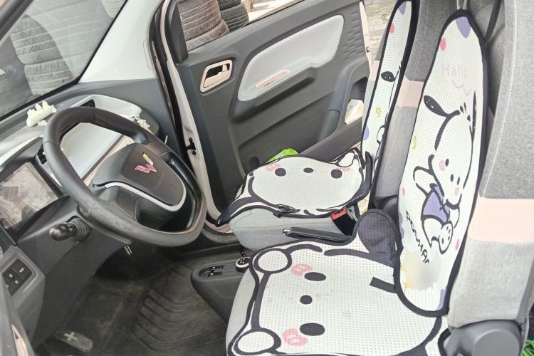 Used Wuling Hongguang MINIEV 2022 Macaron Fashion Model Lithium Iron Phosphate Left Front Seat