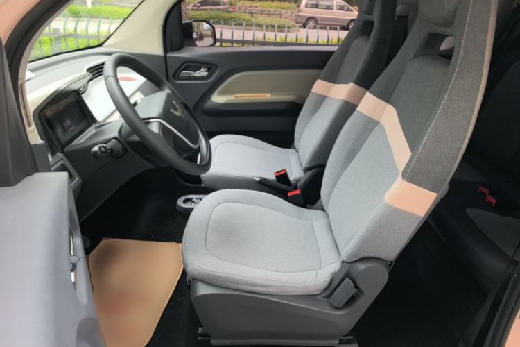 Used Wuling Hongguang MINIEV 2022 Macaron Premium Model – Lithium Iron Phosphate Left Front Seat