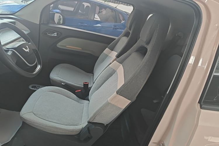 Used Wuling Hongguang MINIEV 2022 Macaron Premium Model – Lithium Iron Phosphate Left Front Seat