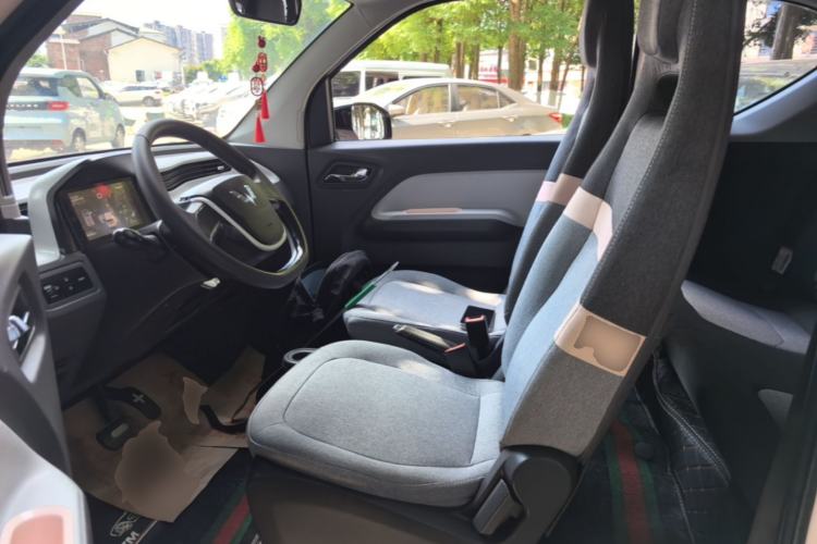 Used Wuling Hongguang MINIEV 2022 Macaron Premium Model – Lithium Iron Phosphate Left Front Seat
