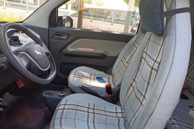 Used Wuling Hongguang MINIEV 2022 Macaron Premium Model – Lithium Iron Phosphate Left Front Seat