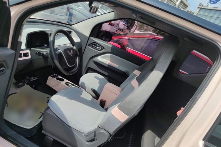 Used Wuling Hongguang MINIEV 2022 Macaron Premium Model – Lithium Iron Phosphate Left Front Seat