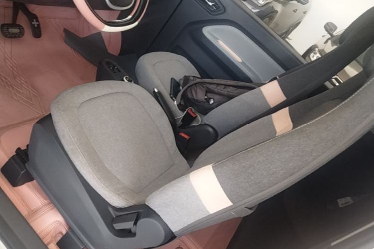 Used Wuling Hongguang MINIEV 2022 Macaron Premium Model – Lithium Iron Phosphate Left Front Seat