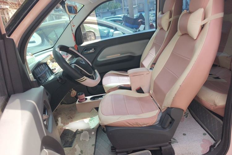 Used Wuling Hongguang MINIEV 2022 Macaron Fashion Edition Lithium-Nickel-Cobalt-Alpha-oxide Left Front Seat