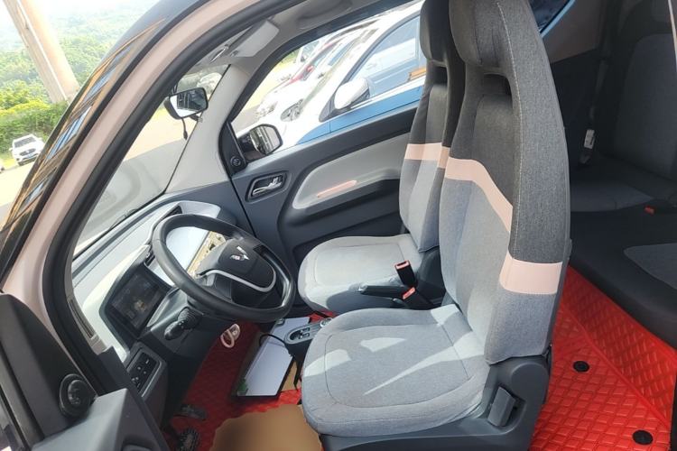 Used Wuling Hongguang MINIEV 2022 Macaron Premium Model – Lithium Iron Phosphate Left Front Seat