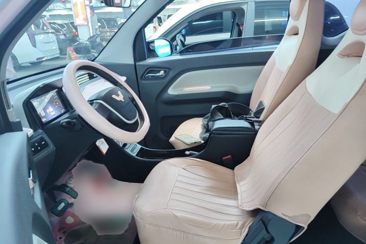 Used Wuling Hongguang MINIEV 2022 Macaron Premium Model – Lithium Iron Phosphate Left Front Seat