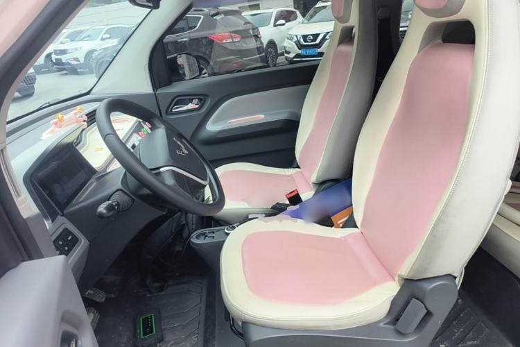 Used Wuling Hongguang MINIEV 2022 Macaron Premium Model – Lithium Ternary Battery Left Front Seat