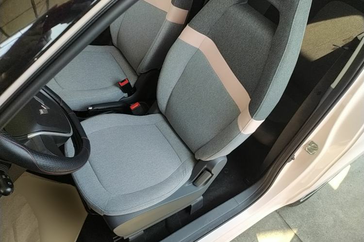Used Wuling Hongguang MINIEV 2022 Macaron Premium Model – Lithium Iron Phosphate Left Front Seat