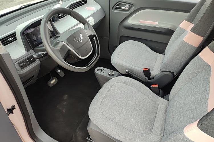 Used Wuling Hongguang MINIEV 2022 Macaron Premium Model – Lithium Iron Phosphate Left Front Seat