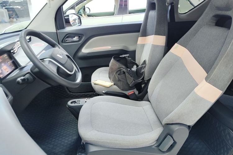 Used Wuling Hongguang MINIEV 2022 Macaron Premium Model – Lithium Iron Phosphate Left Front Seat