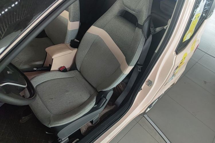 Used Wuling Hongguang MINIEV 2022 Macaron Premium Model – Lithium Iron Phosphate Left Front Seat