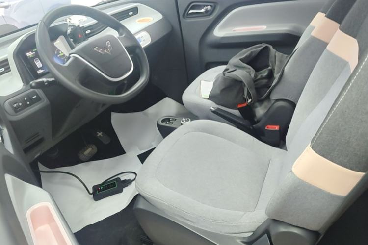 Used Wuling Hongguang MINIEV 2022 Macaron Premium Model – Lithium Iron Phosphate Left Front Seat