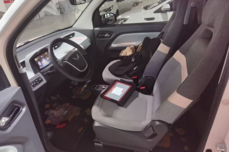 Used Wuling Hongguang MINIEV 2022 Macaron Premium Model – Lithium Iron Phosphate Left Front Seat