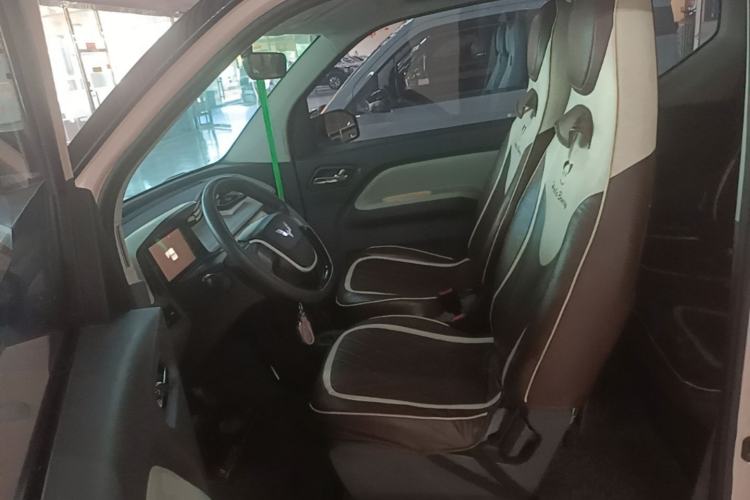 Used Wuling Hongguang MINIEV 2022 Macaron Premium Model – Lithium Iron Phosphate Left Front Seat