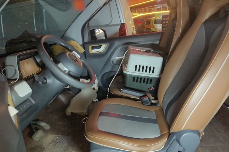 Used Wuling Hongguang MINIEV 2022 GAMEBOY 200km Gaming Edition with Lithium Iron Phosphate Left Front Seat