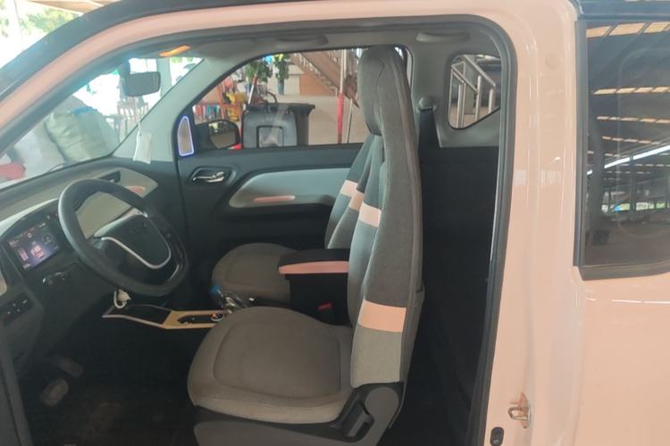 Used Wuling Hongguang MINIEV 2022 Macaron Premium Model – Lithium Iron Phosphate Left Front Seat