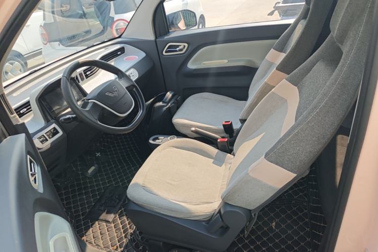 Used Wuling Hongguang MINIEV 2022 Macaron Premium Model – Lithium Iron Phosphate Left Front Seat