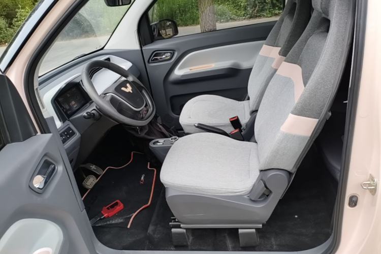 Used Wuling Hongguang MINIEV 2022 Macaron Premium Model – Lithium Iron Phosphate Left Front Seat
