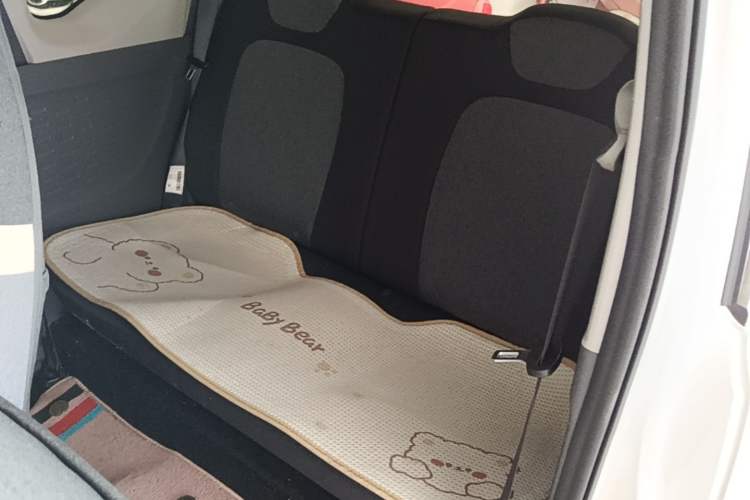 Used Wuling Hongguang MINIEV 2022 Macaron Premium Model – Lithium Iron Phosphate Left Rear Seat