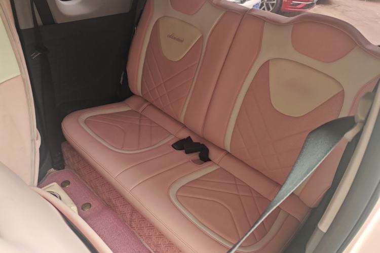 Used Wuling Hongguang MINIEV 2022 Macaron Premium Model – Lithium Iron Phosphate Left Rear Seat
