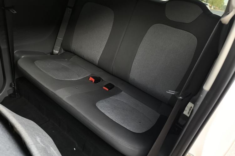Used Wuling Hongguang MINIEV 2022 Macaron Fashion Model Lithium Iron Phosphate Left Rear Seat