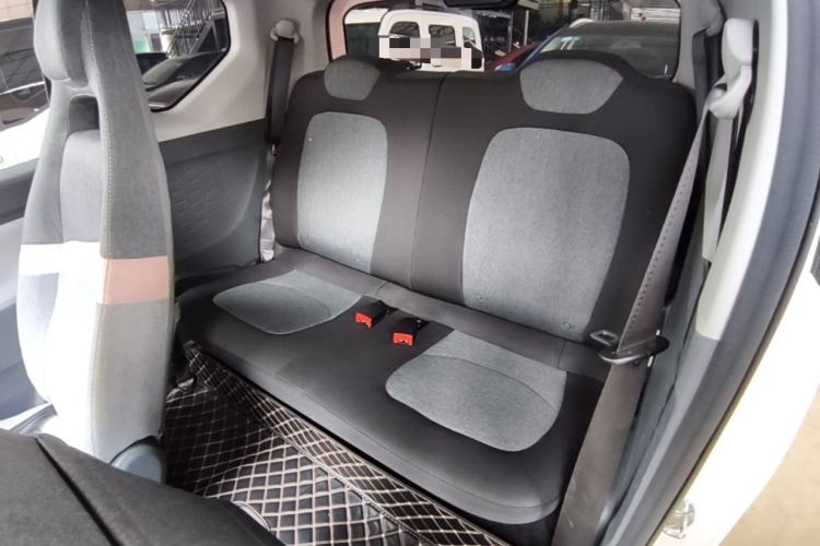 Used Wuling Hongguang MINIEV 2022 Macaron Premium Model – Lithium Ternary Battery Left Rear Seat