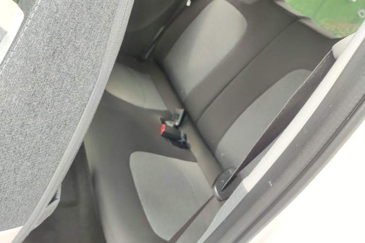 Used Wuling Hongguang MINIEV 2022 Macaron Premium Model – Lithium Iron Phosphate Left Rear Seat