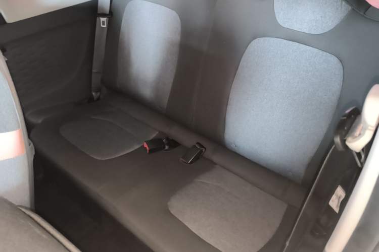 Used Wuling Hongguang MINIEV 2022 Macaron Premium Model – Lithium Ternary Battery Left Rear Seat