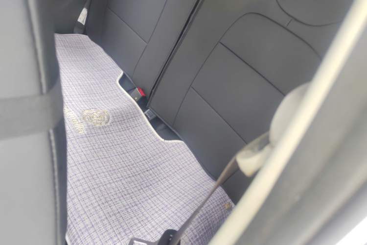 Used Wuling Hongguang MINIEV 2022 Macaron Fashion Model Lithium Iron Phosphate Left Rear Seat