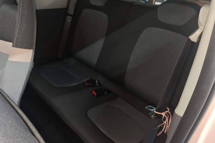 Used Wuling Hongguang MINIEV 2022 Macaron Premium Model – Lithium Ternary Battery Left Rear Seat