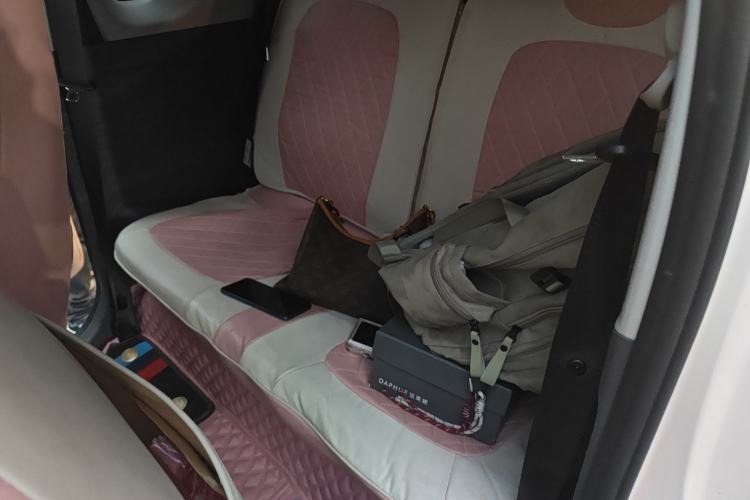 Used Wuling Hongguang MINIEV 2022 Macaron Premium Model – Lithium Iron Phosphate Left Rear Seat