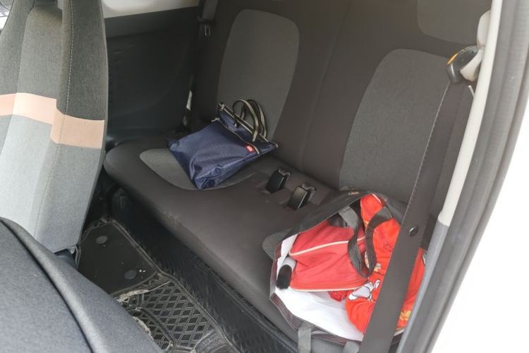 Used Wuling Hongguang MINIEV 2022 Macaron Fashion Model Lithium Iron Phosphate Left Rear Seat