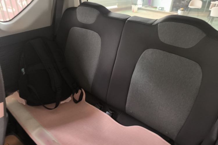 Used Wuling Hongguang MINIEV 2022 Macaron Premium Model – Lithium Iron Phosphate Left Rear Seat