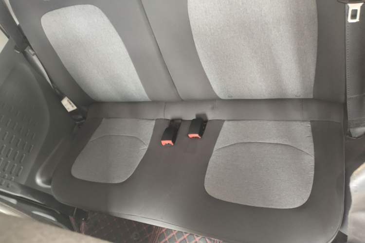 Used Wuling Hongguang MINIEV 2022 Macaron Premium Model – Lithium Iron Phosphate Left Rear Seat