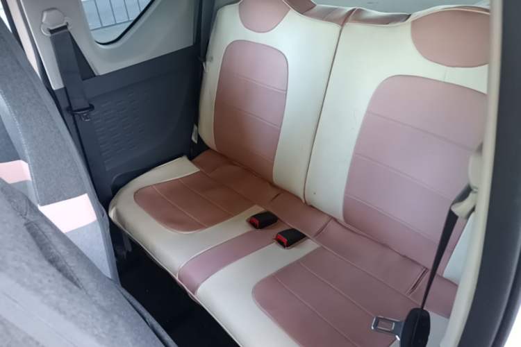 Used Wuling Hongguang MINIEV 2022 Enjoy Edition Lithium Iron Phosphate Left Rear Seat
