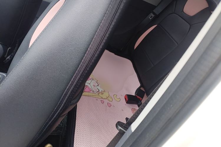 Used Wuling Hongguang MINIEV 2022 Macaron Premium Model – Lithium Iron Phosphate Left Rear Seat